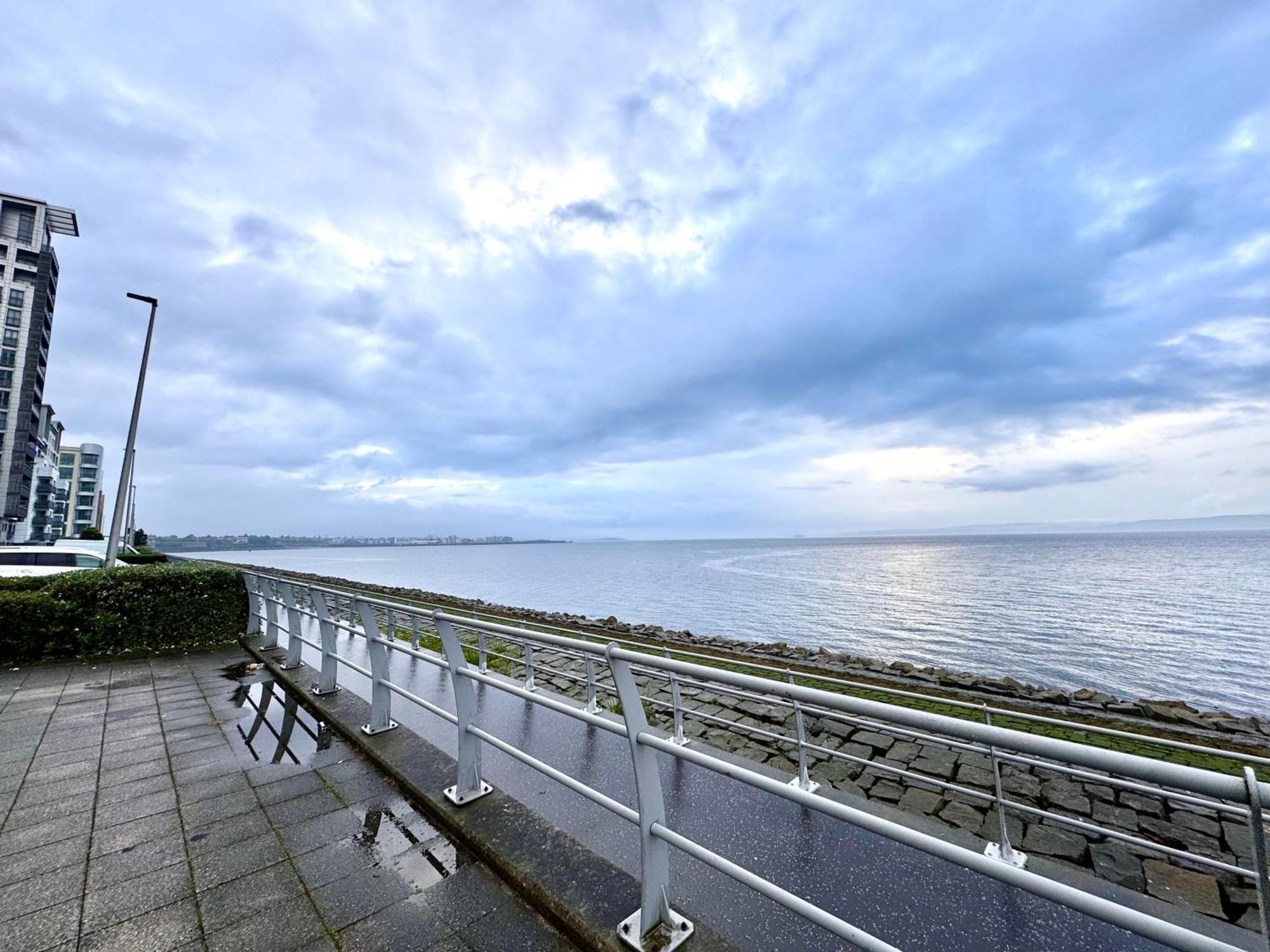 Ocean Park Apartments - Oceanfront - Free Parking And Fast Wifi Edinburgh Ngoại thất bức ảnh