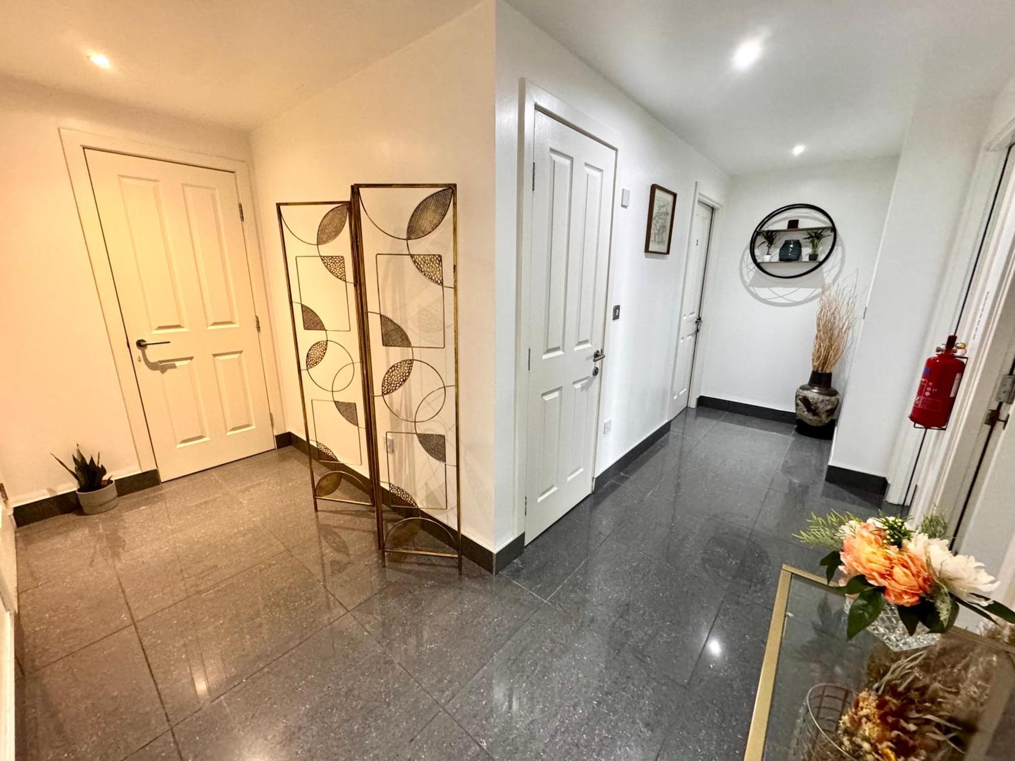 Ocean Park Apartments - Oceanfront - Free Parking And Fast Wifi Edinburgh Ngoại thất bức ảnh