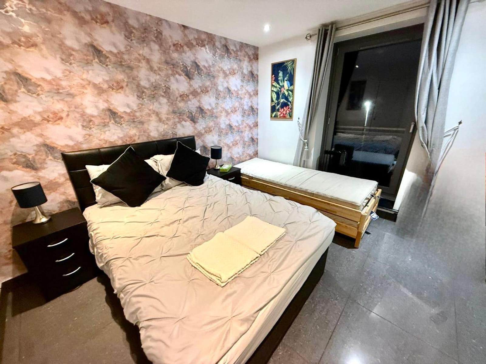 Ocean Park Apartments - Oceanfront - Free Parking And Fast Wifi Edinburgh Ngoại thất bức ảnh
